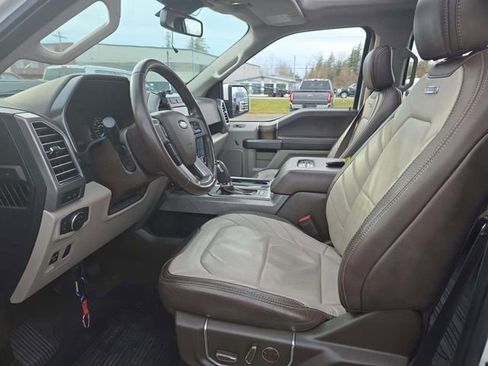 Used 2019 Ford F150 Limited image 11