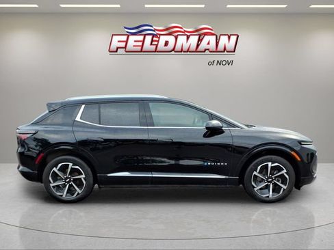 Used 2024 Chevrolet Equinox EV LT FWD image 7