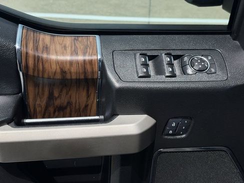 Used 2018 Ford F150 Lariat RWD image 25