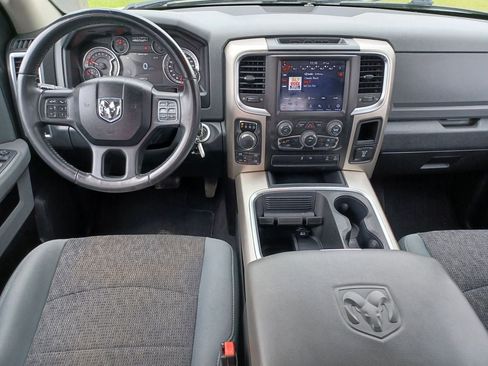 Used 2018 RAM 1500 Big Horn AWD/4WD image 25