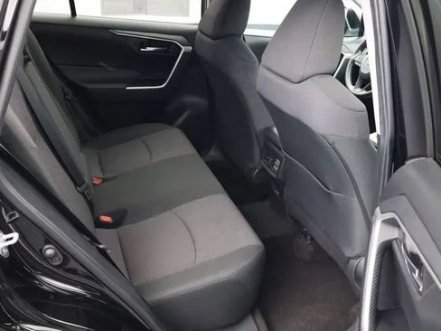 Used 2024 Toyota RAV4 XLE FWD image 18