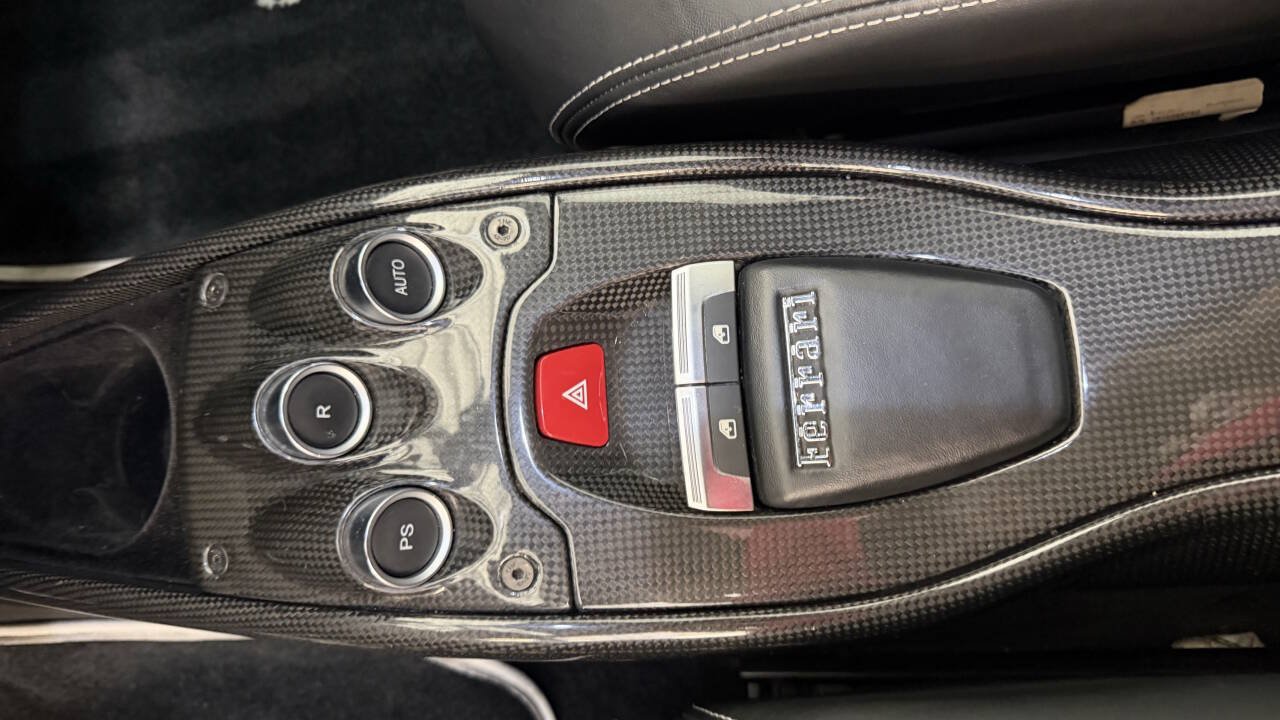 Used 2012 Ferrari 458 Italia Coupe RWD image 55