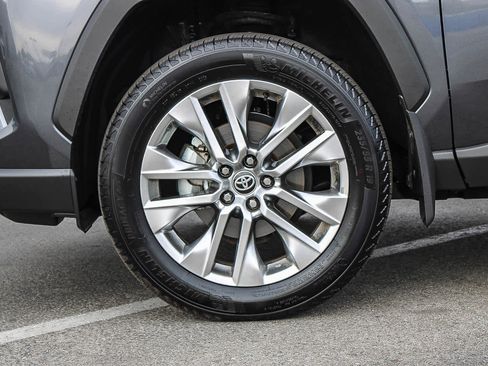 Used 2025 Toyota RAV4 XLE Premium FWD image 11