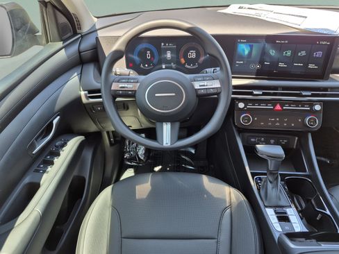 New 2026 Hyundai Tucson SEL Plus FWD image 15