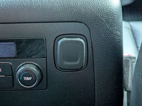 Used 2020 Chevrolet Tahoe LT w/ Z71 Midnight Edition image 20