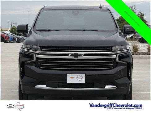 Used 2021 Chevrolet Tahoe LT w/ Luxury Package RWD image 7