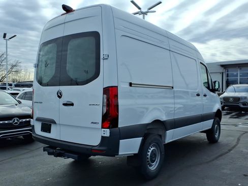 New 2026 Mercedes-Benz Sprinter 144 Cargo image 8