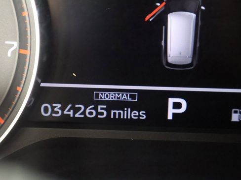 Used 2024 Mitsubishi Outlander SE image 40