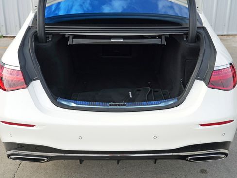 Used 2022 Mercedes-Benz S 500 4MATIC w/ AMG Line Package image 10