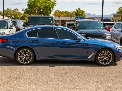 Used 2021 BMW 530i w/ Convenience Package RWD image 4
