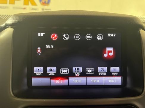 Used 2016 GMC Yukon SLT w/ Open Road Package AWD/4WD image 24