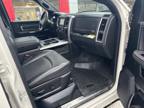 Used 2018 RAM 2500 Limited image 17