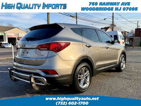 Used 2018 Hyundai Santa Fe Sport image 7