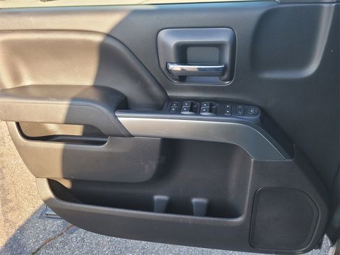 Used 2018 Chevrolet Silverado 1500 LT w/ LT Eassist Package image 26