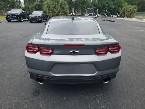 Certified 2019 Chevrolet Camaro LT RWD image 5