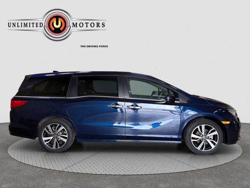 Used 2023 Honda Odyssey Touring image 23