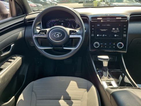 Used 2023 Hyundai Santa Cruz SEL AWD/4WD image 10