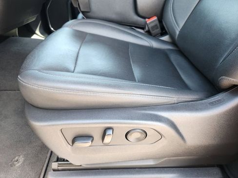 Used 2025 GMC Sierra 1500 SLT image 20