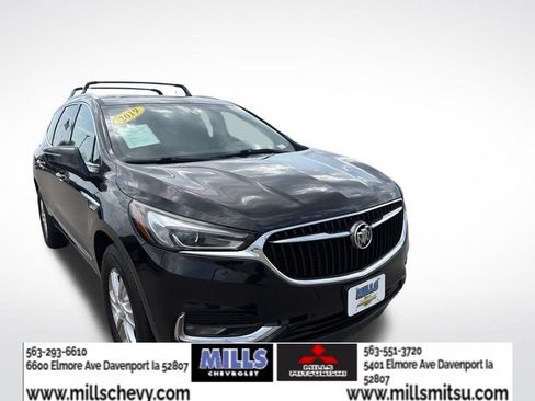 Used 2019 Buick Enclave Essence AWD/4WD image 3