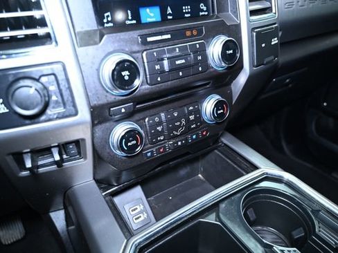 Used 2018 Ford F250 Platinum w/ Platinum Ultimate Package image 39