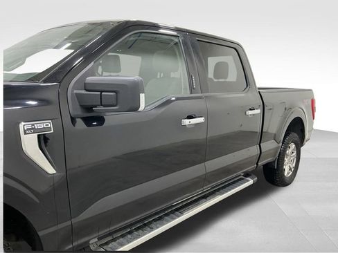 Used 2023 Ford F150 XLT w/ Equipment Group 302A High image 9