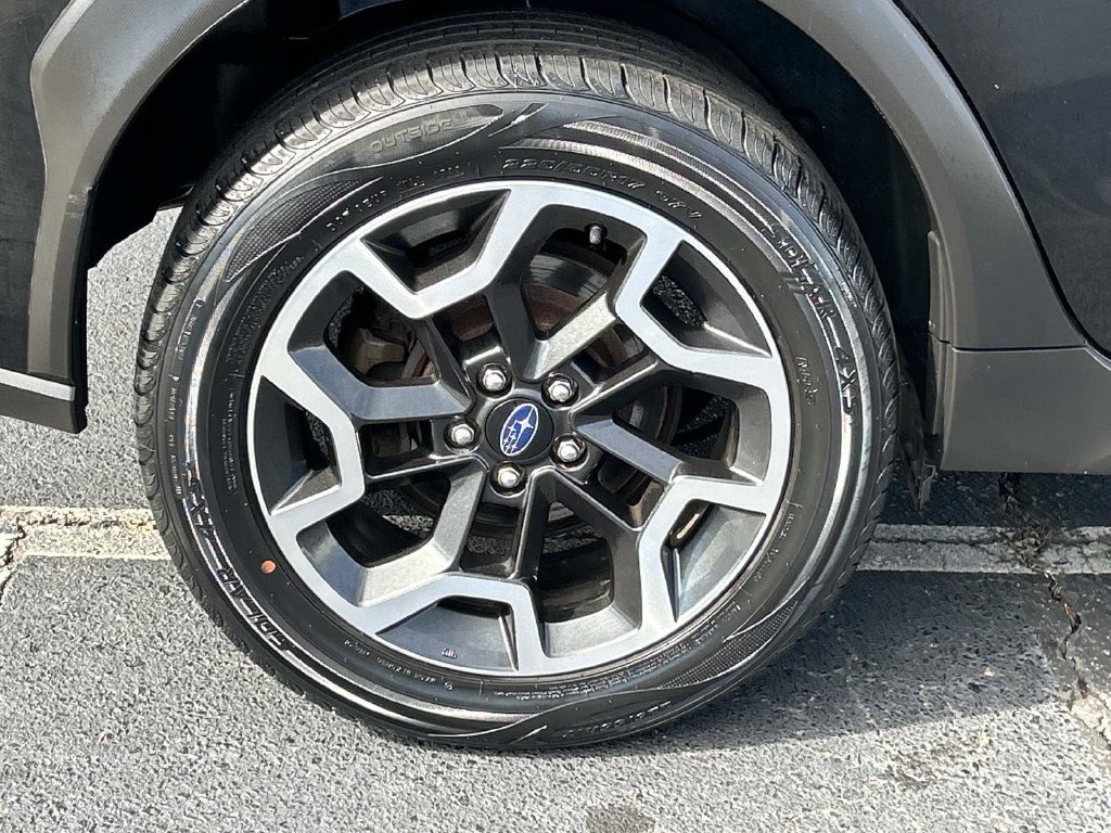 Used 2017 Subaru Crosstrek 2.0i Limited AWD/4WD image 9
