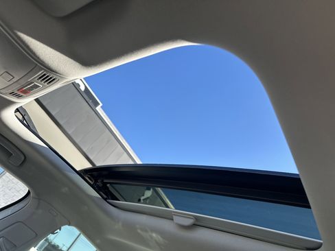 Used 2026 Volkswagen Jetta SE image 11