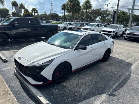 Used 2023 Hyundai Elantra N FWD image 2