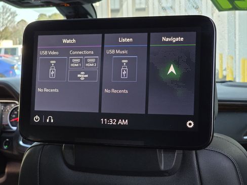 Used 2021 Chevrolet Suburban High Country image 44