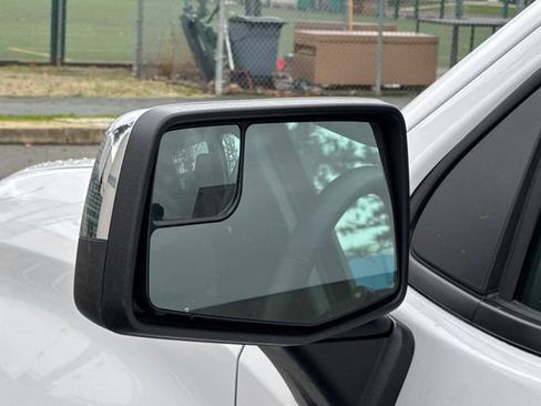 Used 2025 Chevrolet Silverado 1500 LT image 51