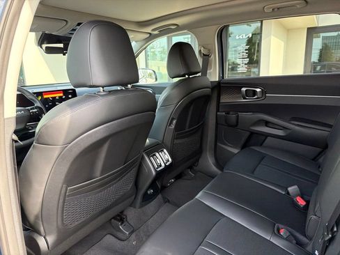 New 2026 Kia Sorento S AWD/4WD image 19