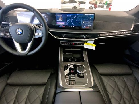 New 2026 BMW X5 xDrive40i image 5