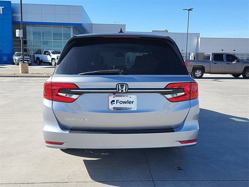 Used 2021 Honda Odyssey EX-L image 7