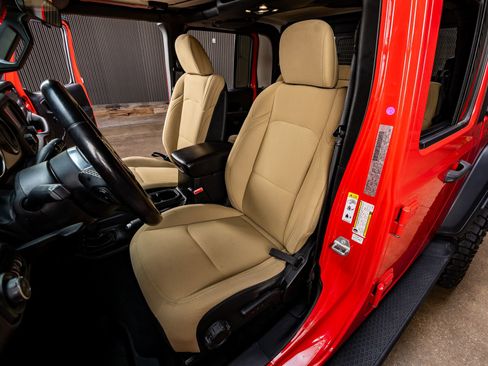 Used 2020 Jeep Gladiator Sport w/ Quick Order Package 24S image 28