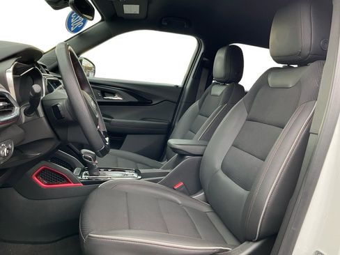 Used 2023 Chevrolet TrailBlazer RS w/ Convenience Package image 23