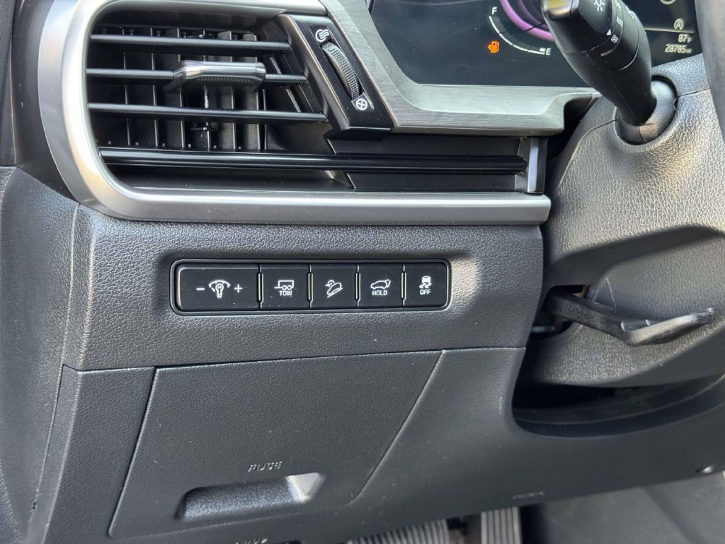 Used 2024 Kia Telluride EX X-Line AWD/4WD image 9
