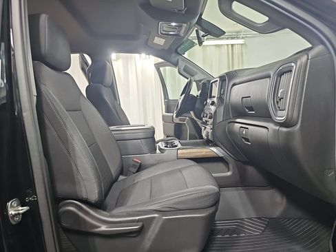 Used 2020 Chevrolet Silverado 1500 RST AWD/4WD image 13