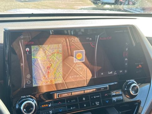 Used 2021 Toyota Highlander Platinum image 25