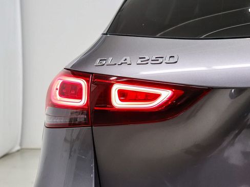 Used 2023 Mercedes-Benz GLA 250 image 11