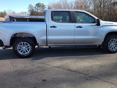 Used 2019 Chevrolet Silverado 1500 W/T w/ Trailering Package image 18