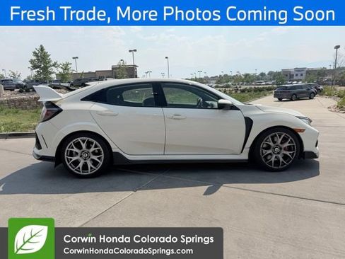 Used 2018 Honda Civic Type R image 5