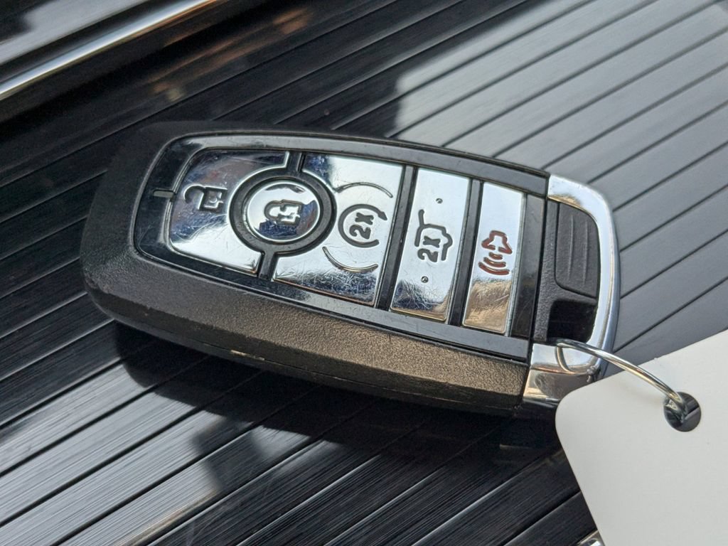 Used 2023 Lincoln Nautilus Reserve FWD image 27