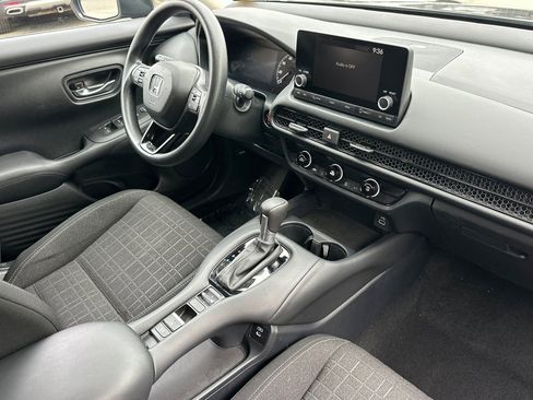 Used 2024 Honda HR-V LX image 19