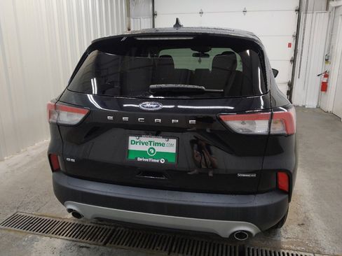 Used 2022 Ford Escape SE w/ Cold Weather Package AWD/4WD image 7