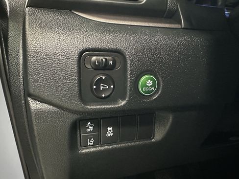 Used 2022 Honda Pilot Special Edition image 16