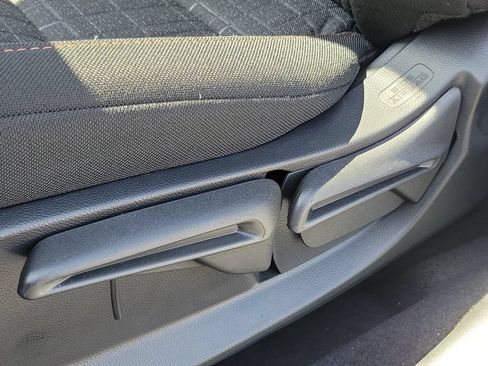 Certified 2027 Honda HR-V Sport image 23