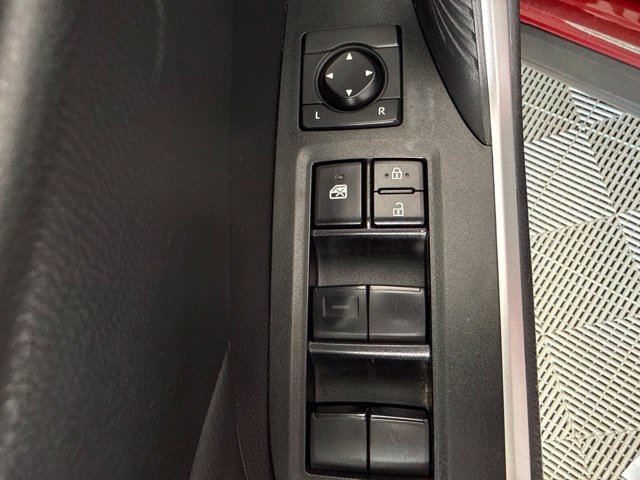 Used 2023 Toyota RAV4 LE AWD/4WD image 15