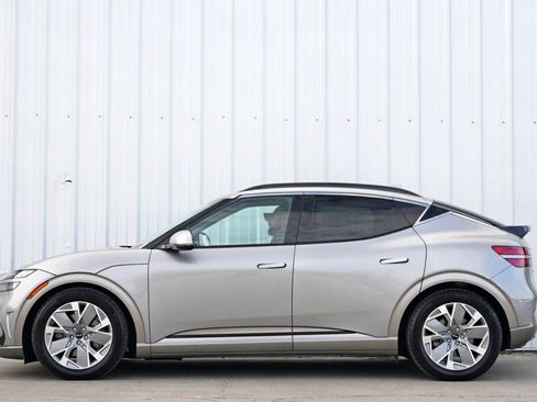 Used 2024 Genesis GV60 RWD w/ Cargo Package image 8