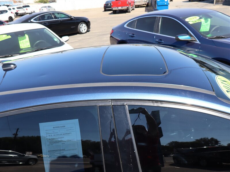 Used 2018 Ford Focus ST w/ Equipment Group 402A FWD image 15