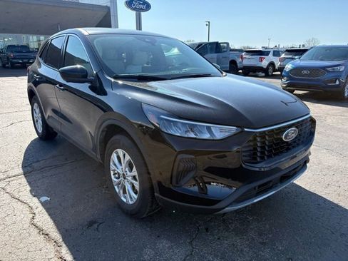 Used 2023 Ford Escape Active w/ Tech Pack #2 image 7